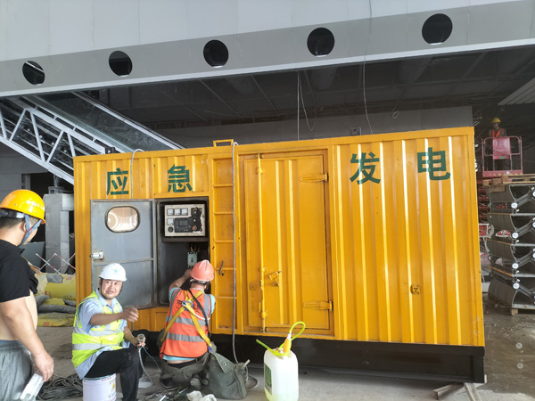 古浪怎样判断空气滤清器是否需要更换？